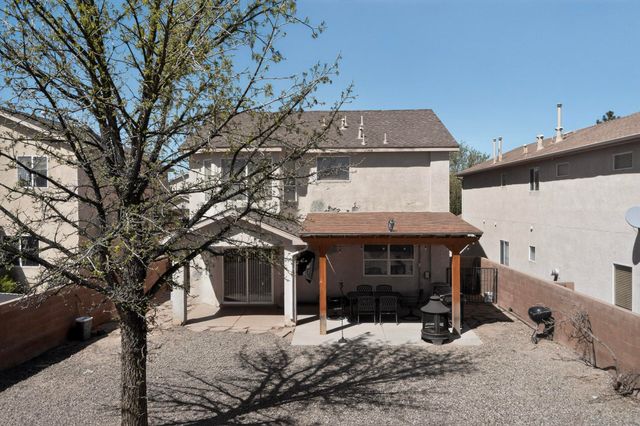 8920 Blue Meadow Trail SW, Albuquerque, NM 87121