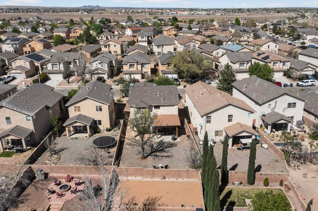 8920 Blue Meadow Trail SW, Albuquerque, NM 87121