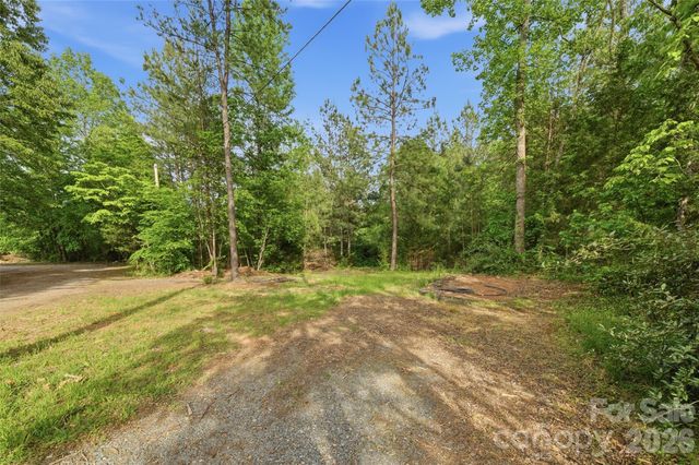 1335 Little Mountain Road, Columbus, NC 28722