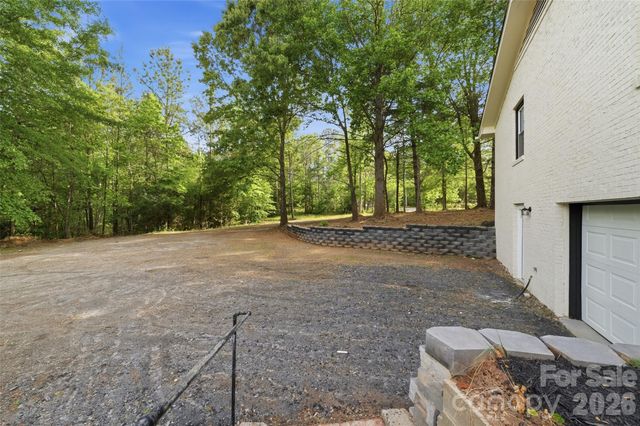 1335 Little Mountain Road, Columbus, NC 28722