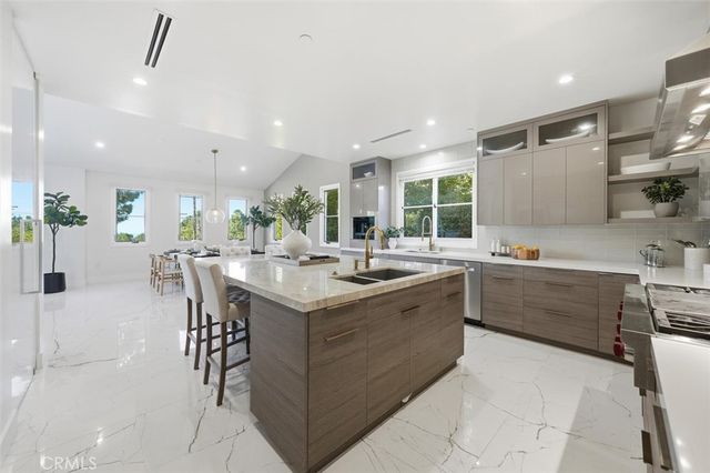 2205 Via La Brea, Palos Verdes Estates, CA 90274