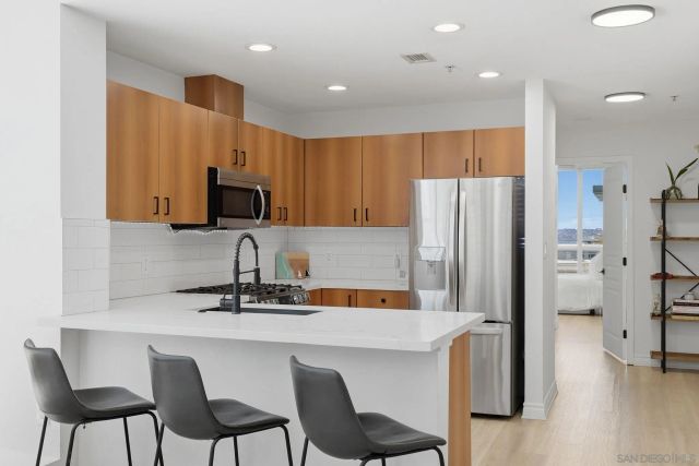 1580 Union 602, San Diego, CA 92101