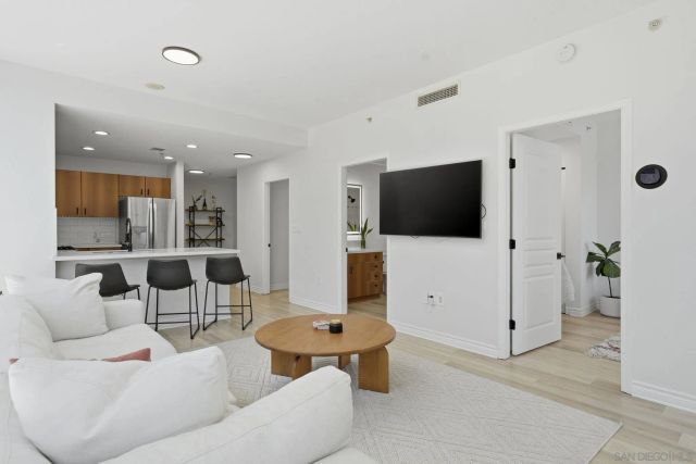 1580 Union 602, San Diego, CA 92101