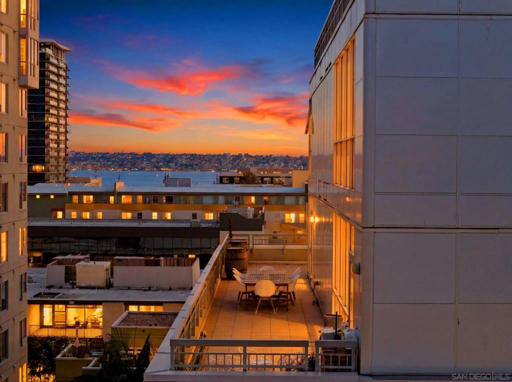 1580 Union 602, San Diego, CA 92101