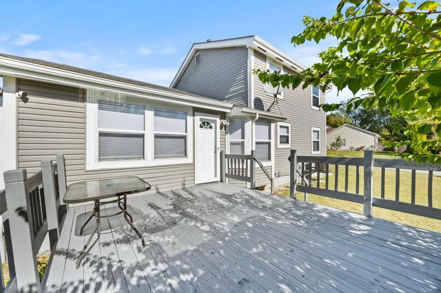 7673 Harbour Town Drive, Pickerington, OH 43147