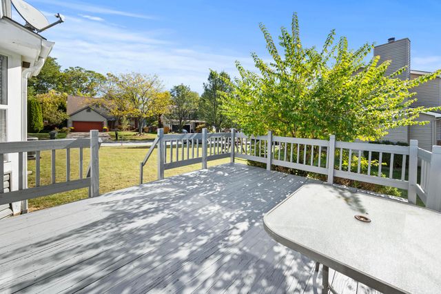 7673 Harbour Town Drive, Pickerington, OH 43147