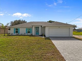 2024 NW 1st ST, Cape Coral, FL 33993