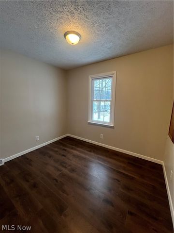 2512 W 9th Street, Ashtabula, OH 44004