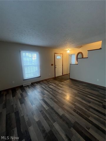 2512 W 9th Street, Ashtabula, OH 44004