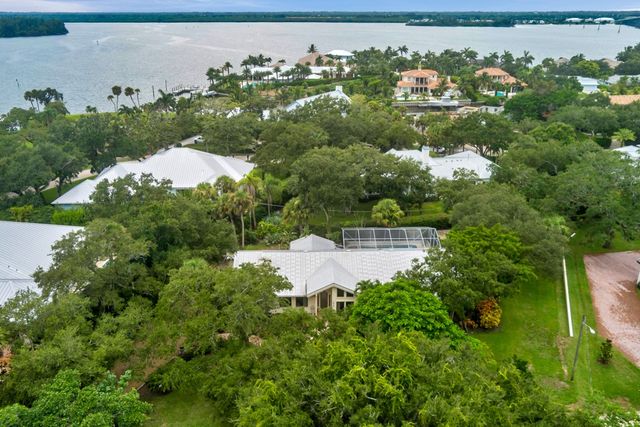 1513 E Camino Del Rio None, Vero Beach, FL 32963