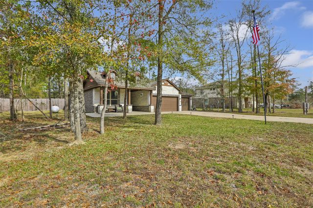 395 Road 662, Dayton, TX 77535