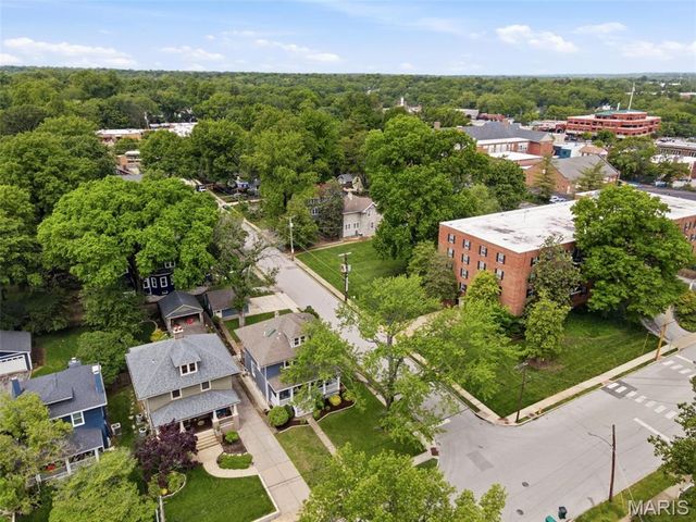 113 S Gore Avenue, St Louis, MO 63119
