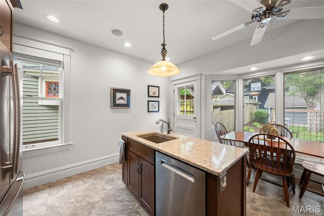 113 S Gore Avenue, St Louis, MO 63119