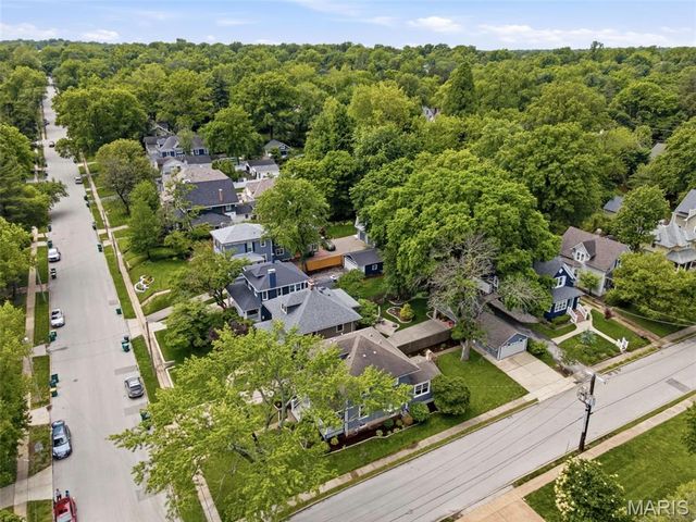 113 S Gore Avenue, St Louis, MO 63119
