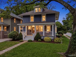 113 S Gore Avenue, St Louis, MO 63119