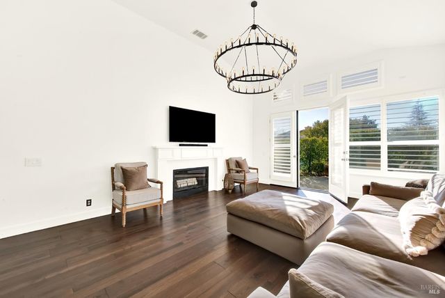 2897 Quail Hollow Dr, Fairfield, CA 94534