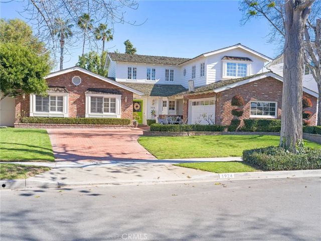 1924 Leeward Lane, Newport Beach, CA 92660