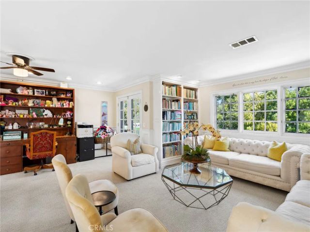 1924 Leeward Lane, Newport Beach, CA 92660