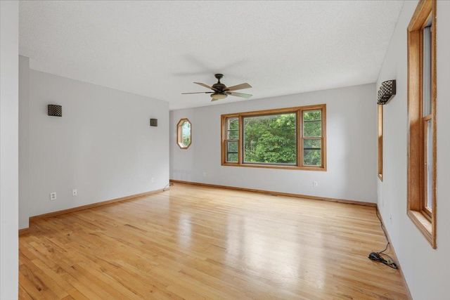 4596 Lilac Lane N, Lake Elmo, MN 55042