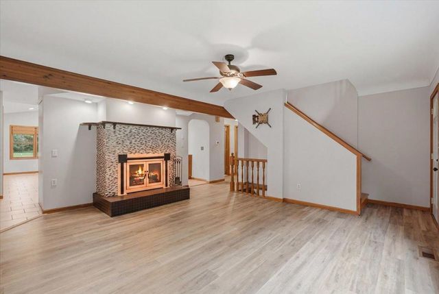 4596 Lilac Lane N, Lake Elmo, MN 55042