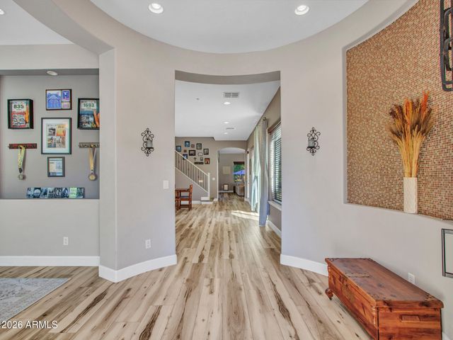 5724 W ROWEL Road, Phoenix, AZ 85083