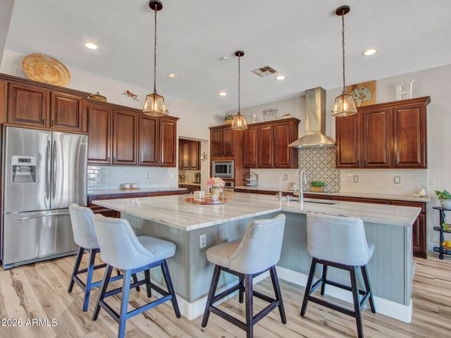 5724 W ROWEL Road, Phoenix, AZ 85083