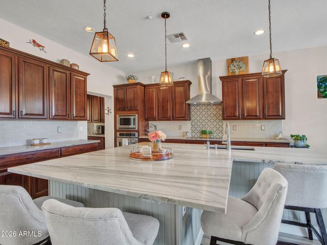 5724 W ROWEL Road, Phoenix, AZ 85083