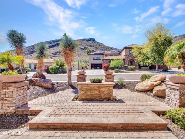 5724 W ROWEL Road, Phoenix, AZ 85083