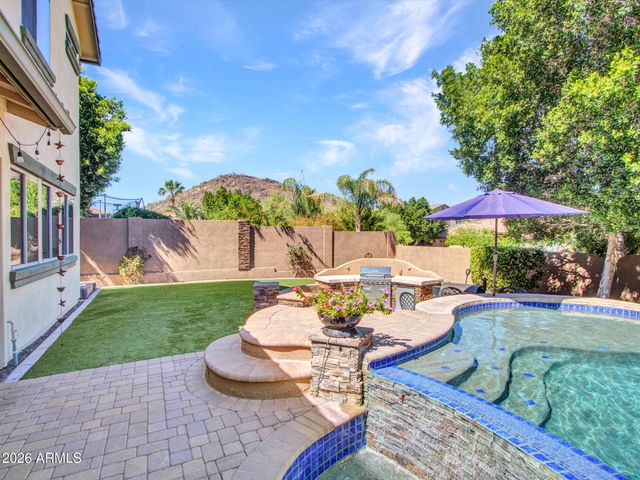 5724 W ROWEL Road, Phoenix, AZ 85083