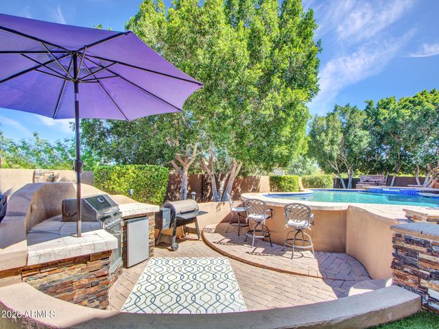 5724 W ROWEL Road, Phoenix, AZ 85083