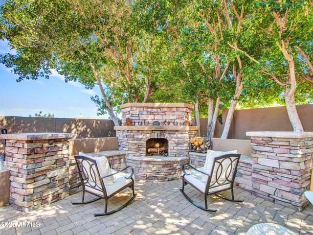 5724 W ROWEL Road, Phoenix, AZ 85083