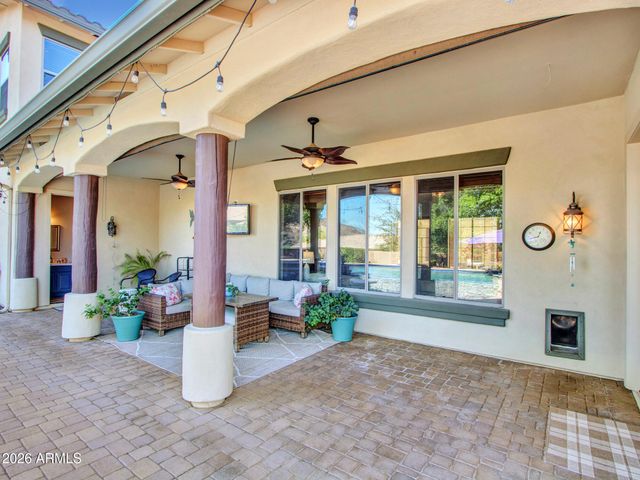 5724 W ROWEL Road, Phoenix, AZ 85083