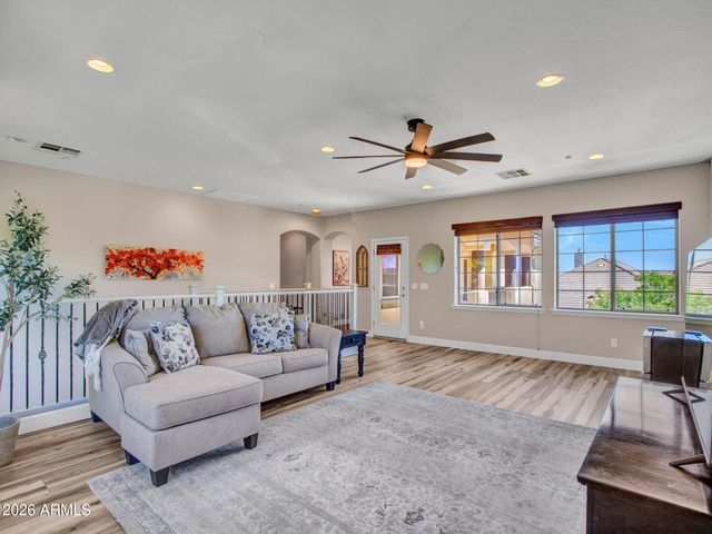 5724 W ROWEL Road, Phoenix, AZ 85083