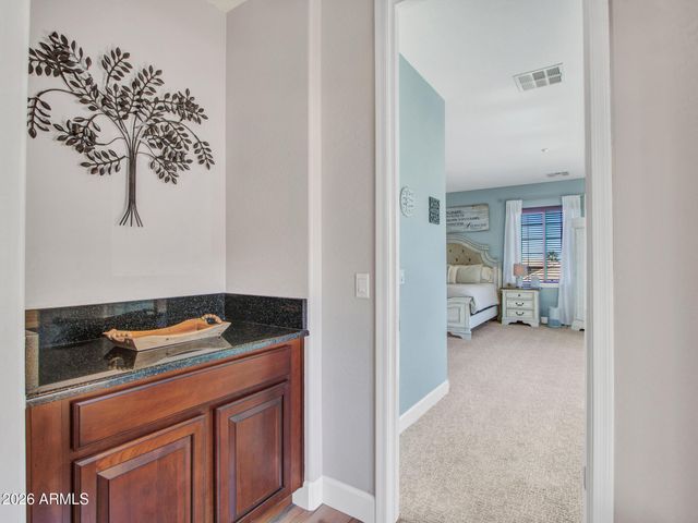 5724 W ROWEL Road, Phoenix, AZ 85083