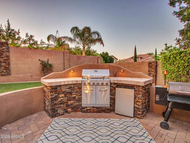 5724 W ROWEL Road, Phoenix, AZ 85083