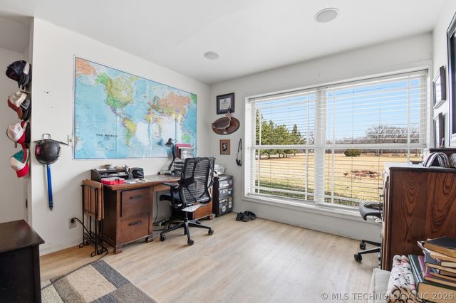 5118 N 427 Road, Pryor, OK 74361