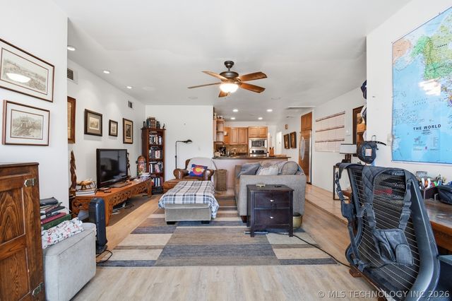 5118 N 427 Road, Pryor, OK 74361