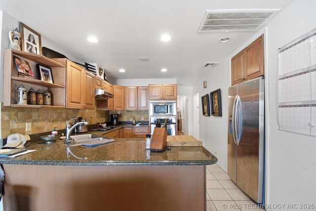 5118 N 427 Road, Pryor, OK 74361