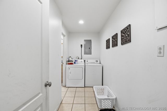 5118 N 427 Road, Pryor, OK 74361