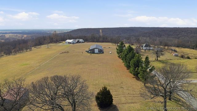 5118 N 427 Road, Pryor, OK 74361