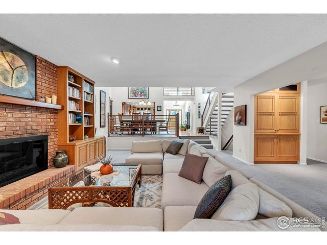 7134 Cedarwood Cir, Boulder, CO 80301