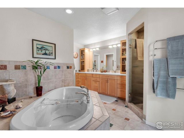 7134 Cedarwood Cir, Boulder, CO 80301