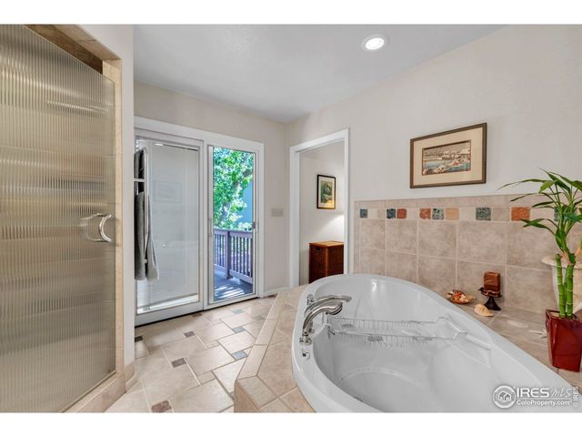 7134 Cedarwood Cir, Boulder, CO 80301