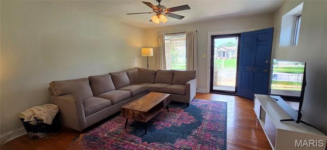 5342 Daggett Avenue, St Louis, MO 63110