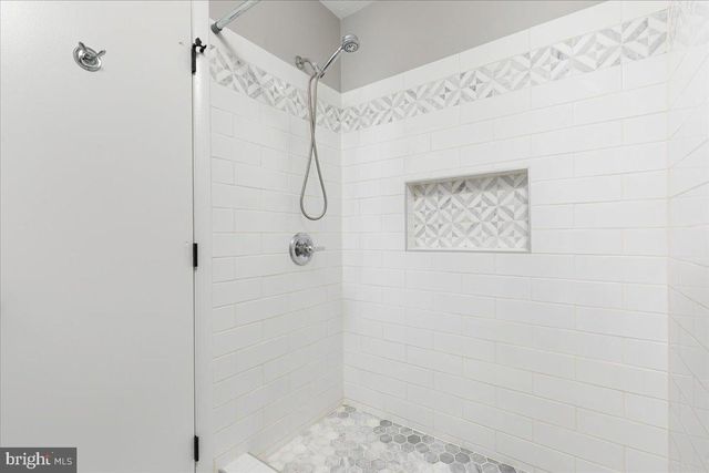 126 S EUCLID AVE, Winchester, VA 22601