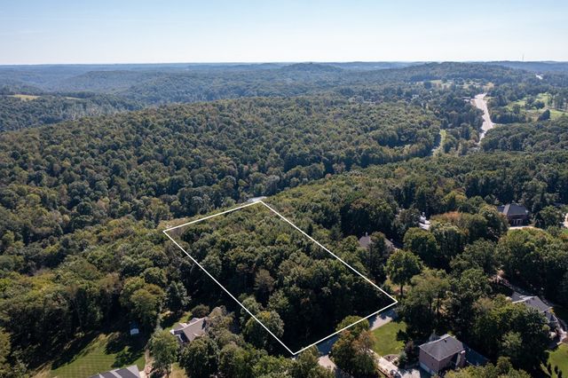 117 Blackthorn Drive, Penn Twp, PA 16002