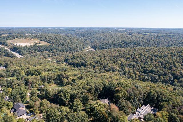 117 Blackthorn Drive, Penn Twp, PA 16002