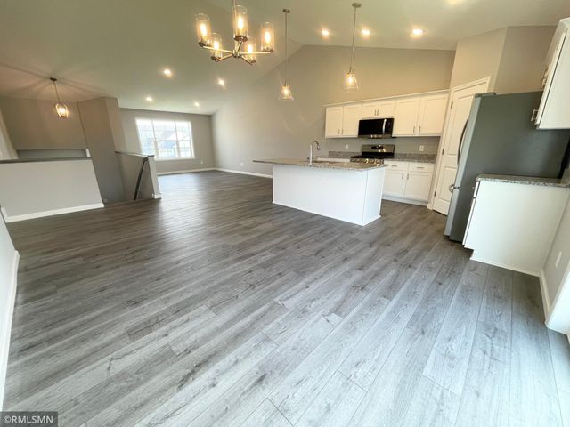 19908 English Lane N, Forest Lake, MN 55025