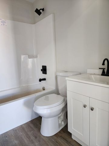 713 Hunt St, Winchester, TN 37398