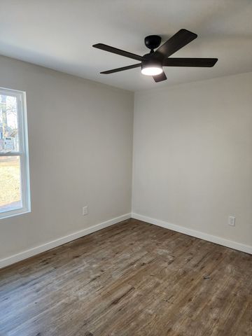 713 Hunt St, Winchester, TN 37398